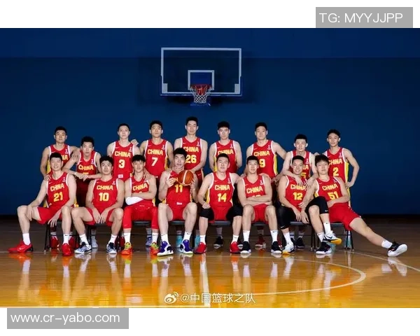 中国男篮新阵容揭晓高诗岩胡明轩领衔首发五虎冲击国际赛场